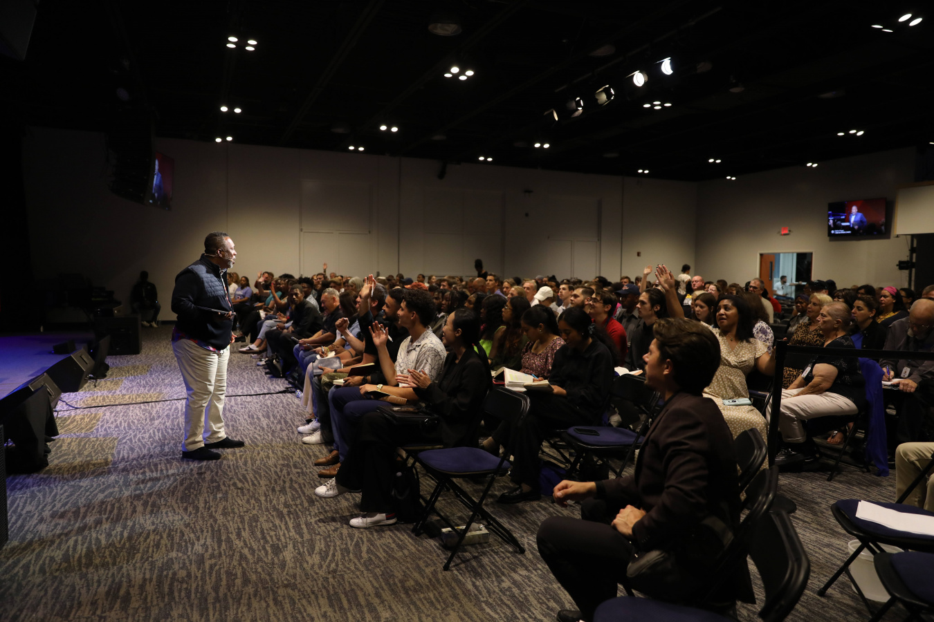 The Stand: Night 1755